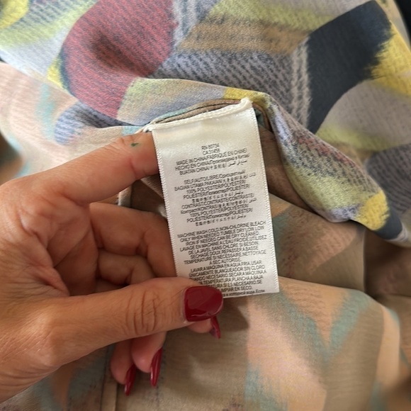 BCBG TUNIC - Picture 7 of 7